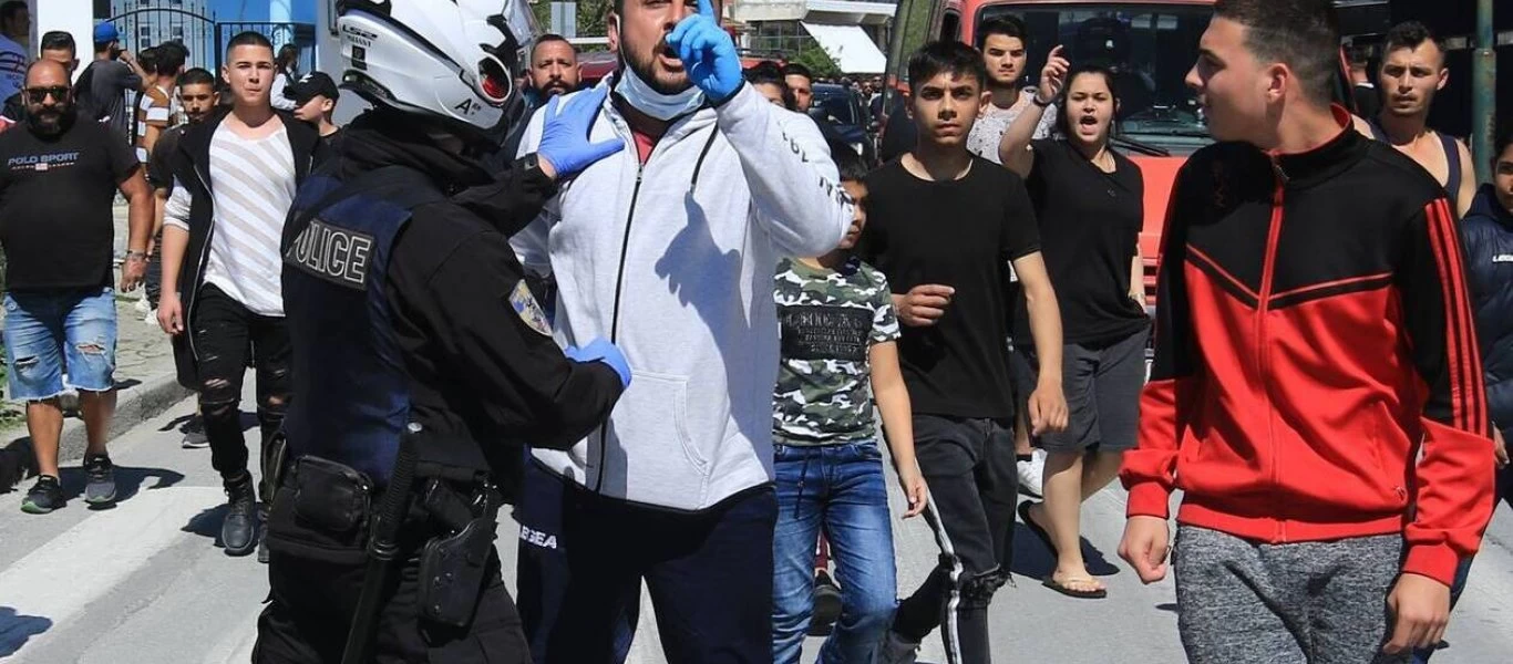 Κάποιοι δέχονται οι Ρομά να παίζουν με τη δημόσια υγεία: Ή δεν «κολλάνε» κορωνοϊό ή ήταν στημένα τα τεστ!